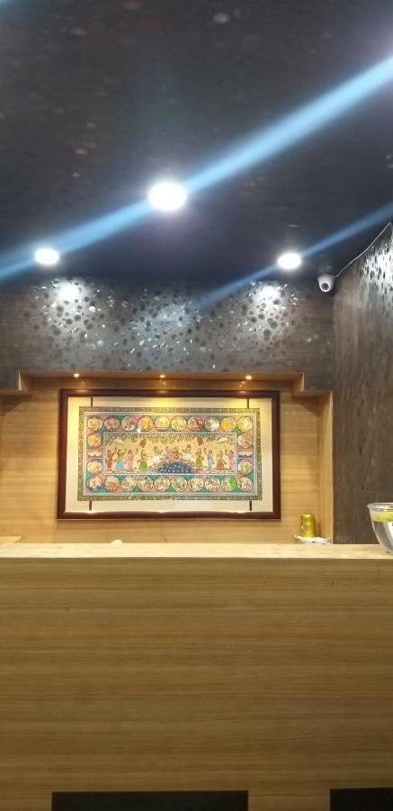 פורי Hotel Gunjan מראה חיצוני תמונה